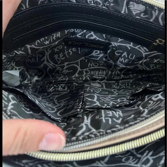NWOT Betsey Johnson Convertible 2-n-1 Bag - Picture 6 of 13